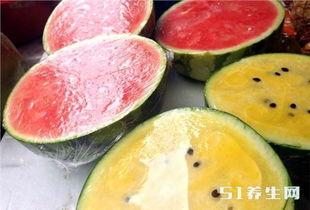 念桃吃瓜,揭秘娱乐圈的甜蜜与苦涩  第2张