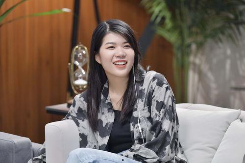 吃瓜少女上线视频,揭秘娱乐圈幕后故事  第2张